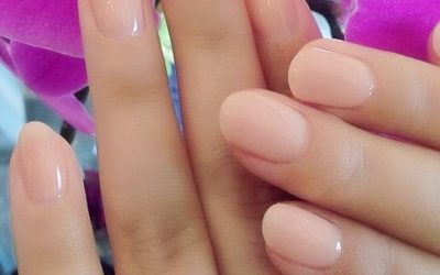 10 Tips How to Take Care of Short Acrylic Nails